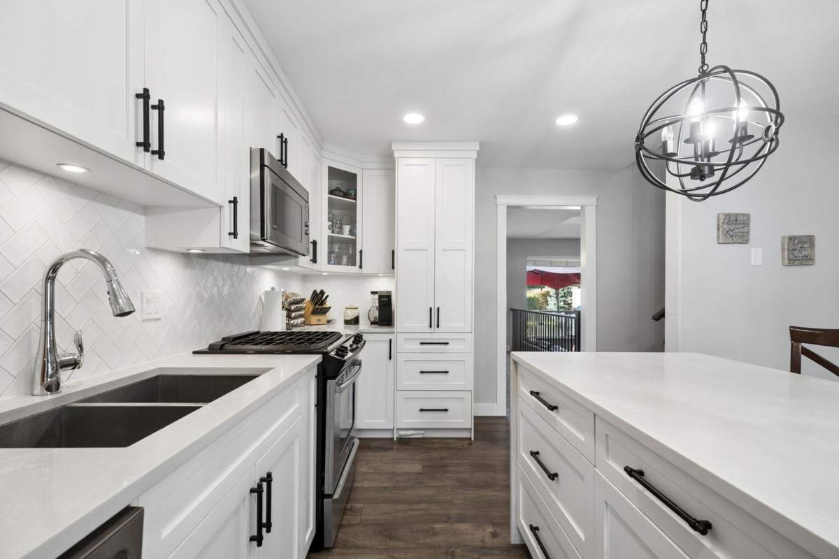 Family Room Photo of 33 22488 116 Avenue, Maple Ridge, BC