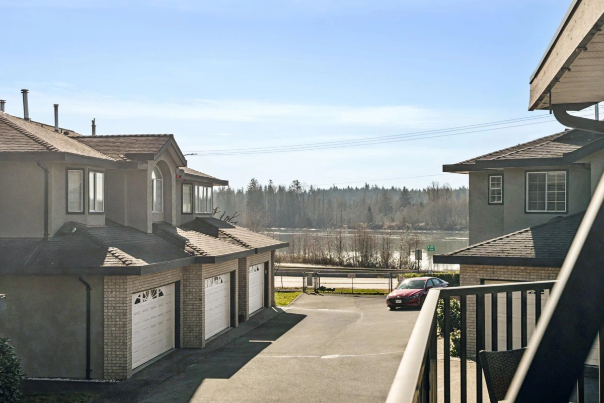 Office / Den Photo of 33 22488 116 Avenue, Maple Ridge, BC