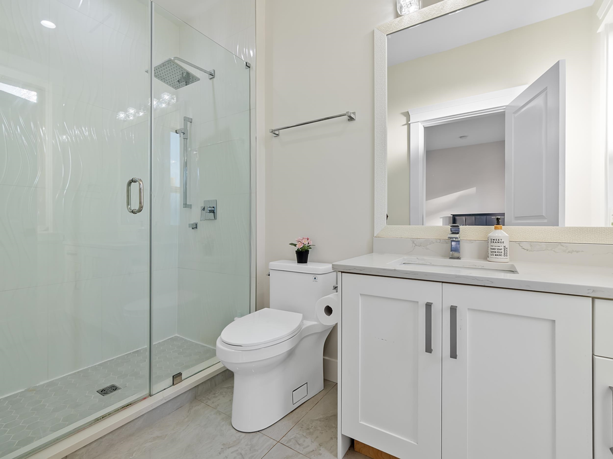 Loft / Bonus Room Photo of 8144 116a Street, Delta, BC