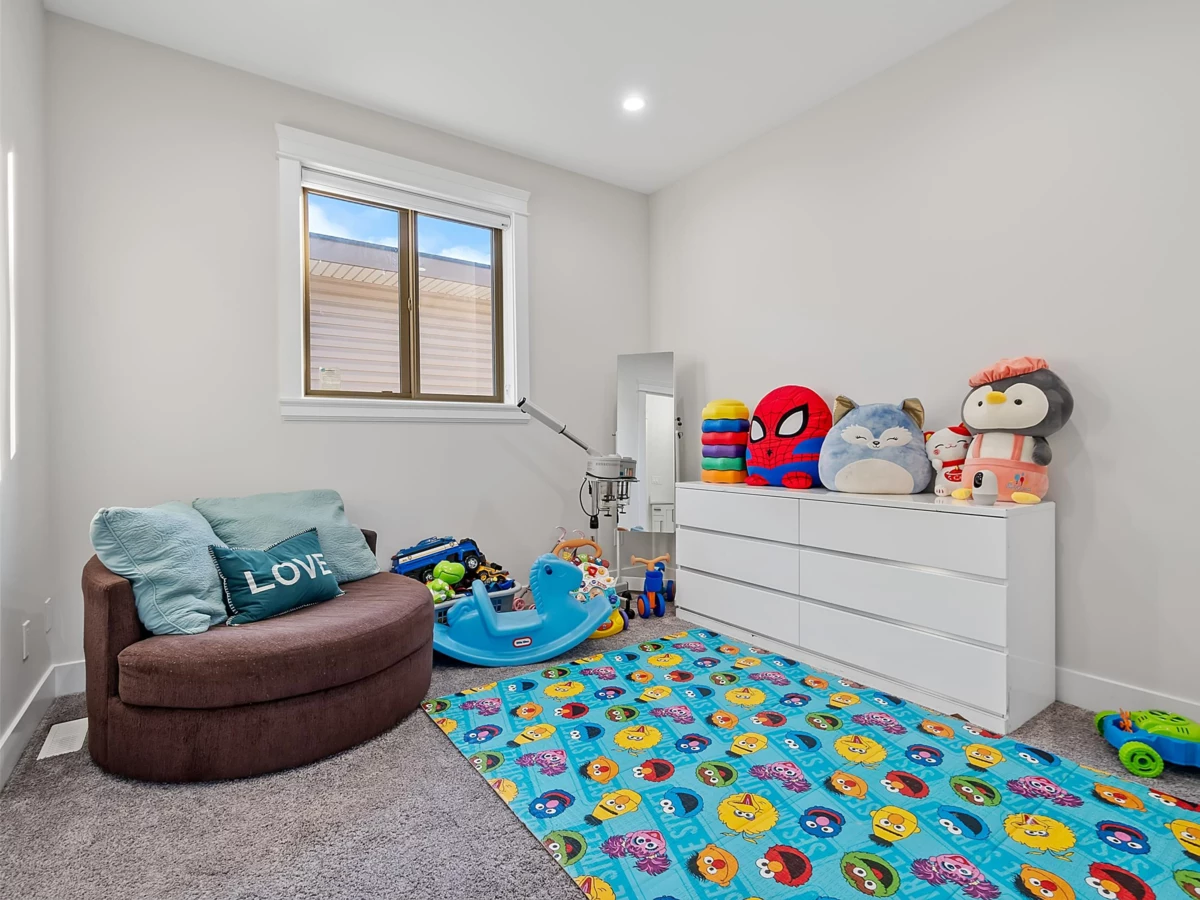 Mudroom Photo of 8144 116a Street, Delta, BC