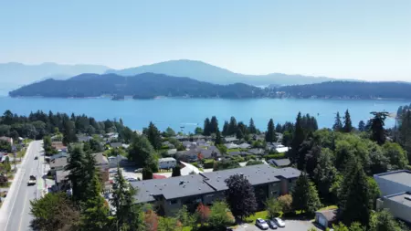 746 Gibsons Way, Gibsons, BC, Gibsons — Land for sale