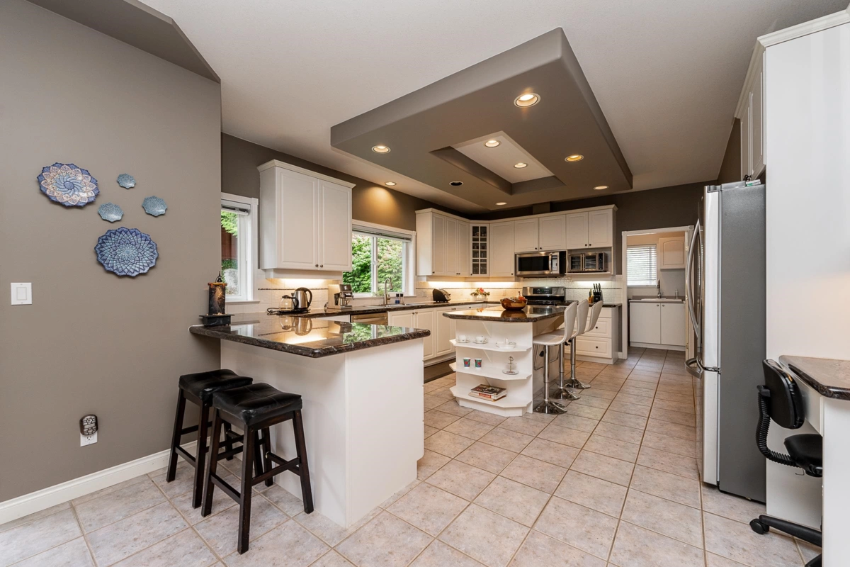 Primary Bedroom Photo of 61 Wilkes Creek Drive, Port Moody, BC