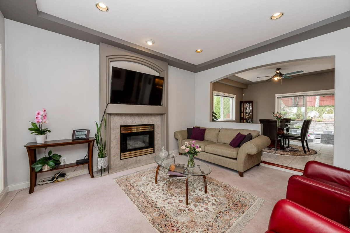 Walk-In Closet Photo of 61 Wilkes Creek Drive, Port Moody, BC