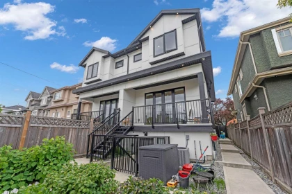 Office / Den Photo of 1 560 W 63rd Avenue, Vancouver, BC