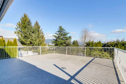Breakfast Nook Photo of 1011 Palmdale Street, Coquitlam, BC