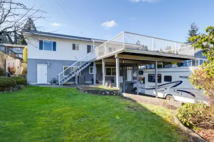 Outdoor Kitchen Photo of 1011 Palmdale Street, Coquitlam, BC