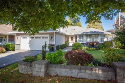 Laundry Room Photo of 12665 24a Avenue, Surrey, BC