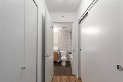 Powder Room Photo of 408 2770 Sophia Street, Vancouver, BC