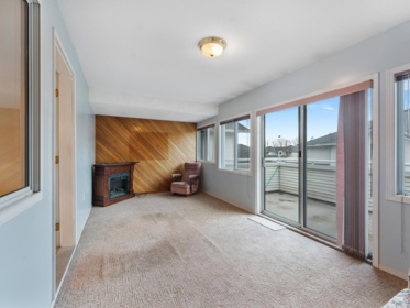 Basement Recreation Room Photo of 16 19797 64 Avenue, Langley, BC