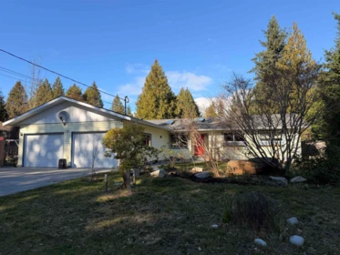 7940 Southwood Road, Halfmoon Bay, BC, Halfmoon Bay — Single Family Residence for sale