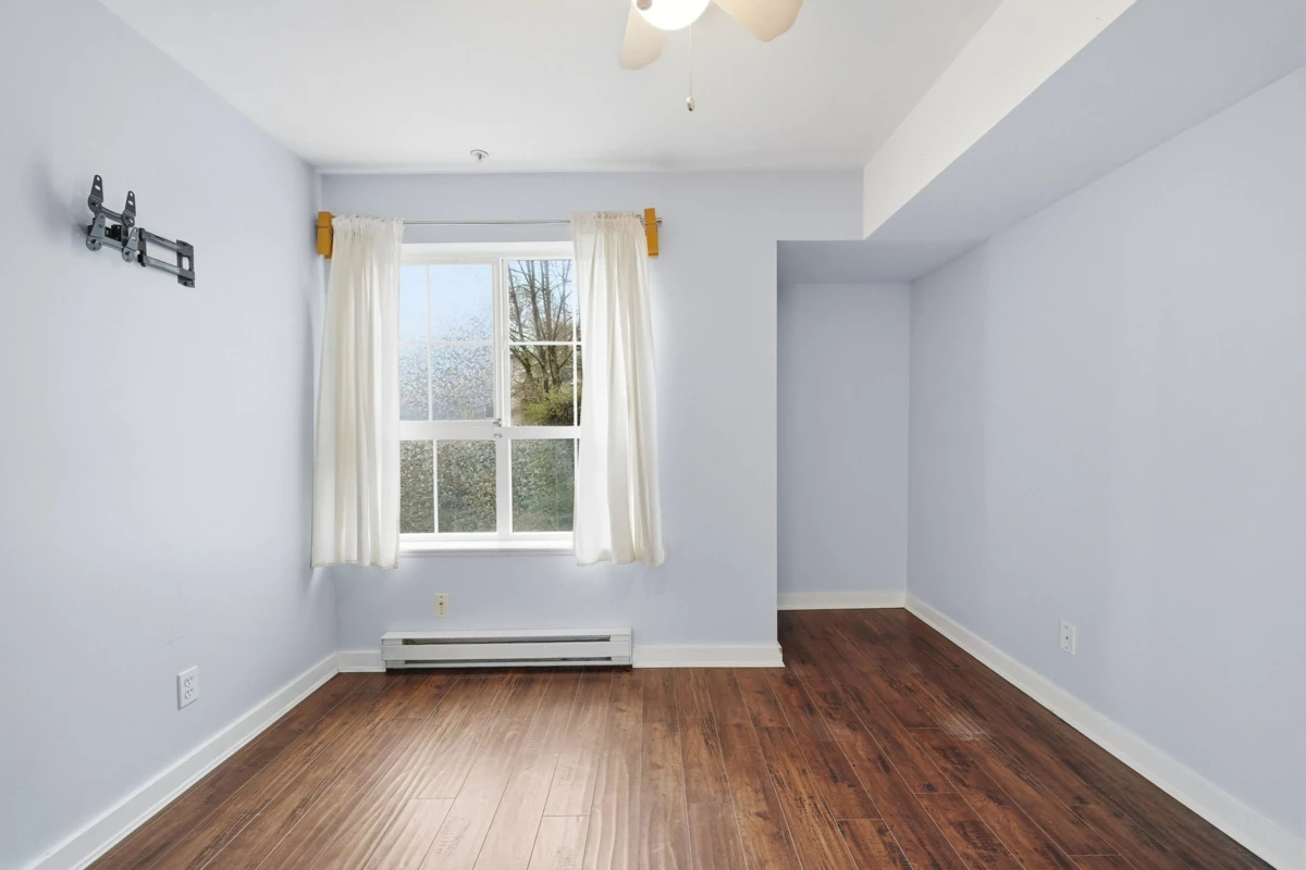 Dining Area Photo of 123 253 Casey Street, Coquitlam, BC