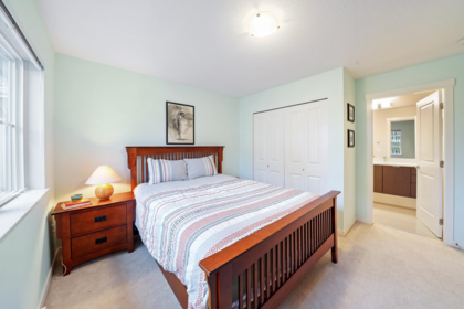 Loft / Bonus Room Photo of 17 5510 Admiral Way, Delta, BC