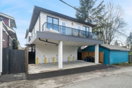 2609 Dundas Street, Vancouver, BC