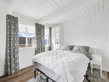 Bedroom 4 Photo of 4862 Oxford Street, Burnaby, BC