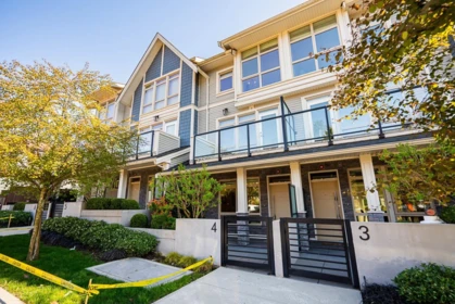 4 115 W Queens Road, North Vancouver, BC, North Vancouver — Townhouse for sale