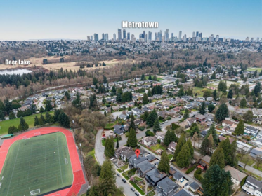 Community Amenities Photo (Clubhouse) of 4507 Percival Avenue, Burnaby, BC