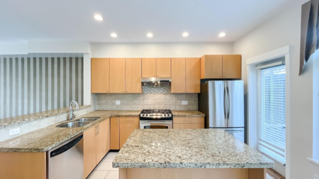 Breakfast Nook Photo of 7425 Columbia Street, Vancouver, BC