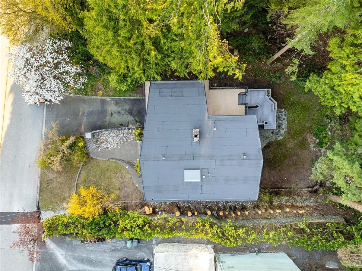 Family Room Photo of 868 Prospect Avenue, North Vancouver, BC