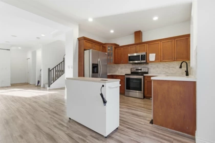 Kitchen Island Photo of 48 15168 66a Avenue, Surrey, BC