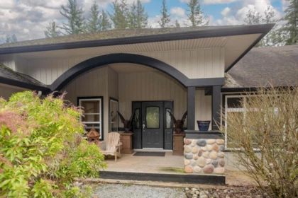 12236 Powell Street, Mission, BC, Mission — Single Family Residence for sale