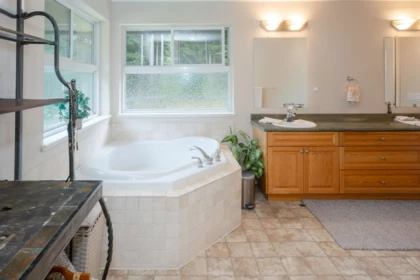 Mudroom Photo of 12236 Powell Street, Mission, BC