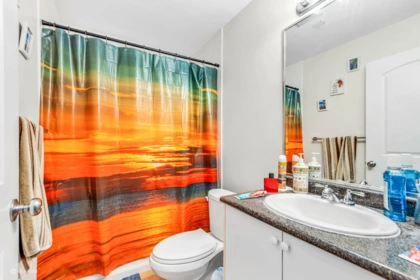 Hallway Photo of 16215 79a Avenue, Surrey, BC