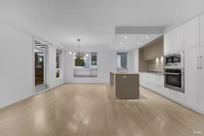 Kitchen Island Photo of 109 6677 Cambie Street, Vancouver, BC