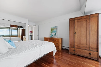 Office / Den Photo of 63 2212 Folkestone Way, West Vancouver, BC