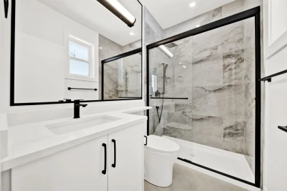 Mudroom Photo of 2121 168 Street, Surrey, BC