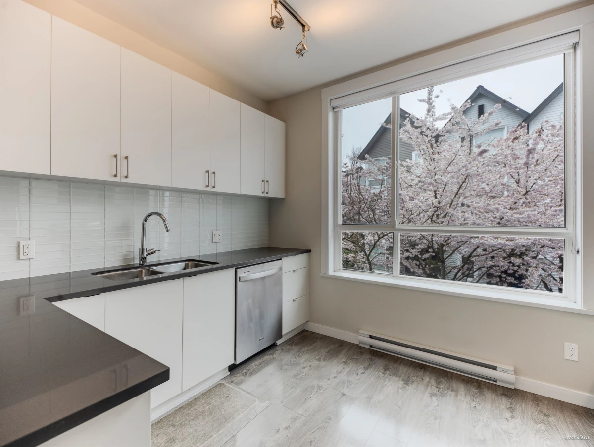 Dining Area Photo of 18 2310 Ranger Lane, Port Coquitlam, BC