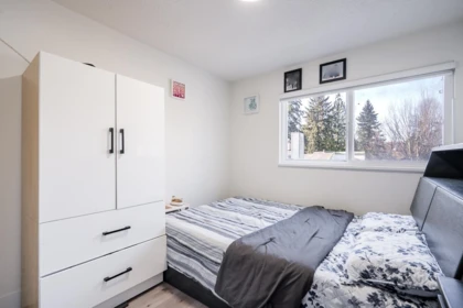 Laundry Room Photo of 13941 80a Avenue, Surrey, BC