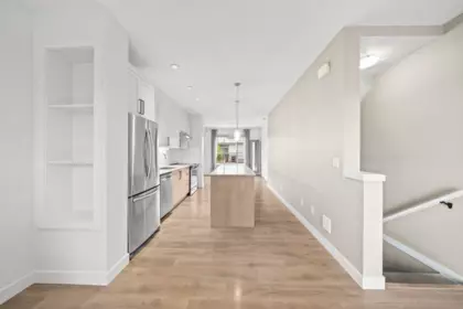 36 1708 King George Boulevard, Surrey, BC, Surrey — Townhouse for sale