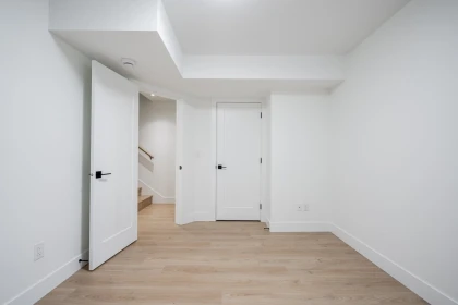 Staircase Photo of 102 957 Edgar Avenue, Coquitlam, BC