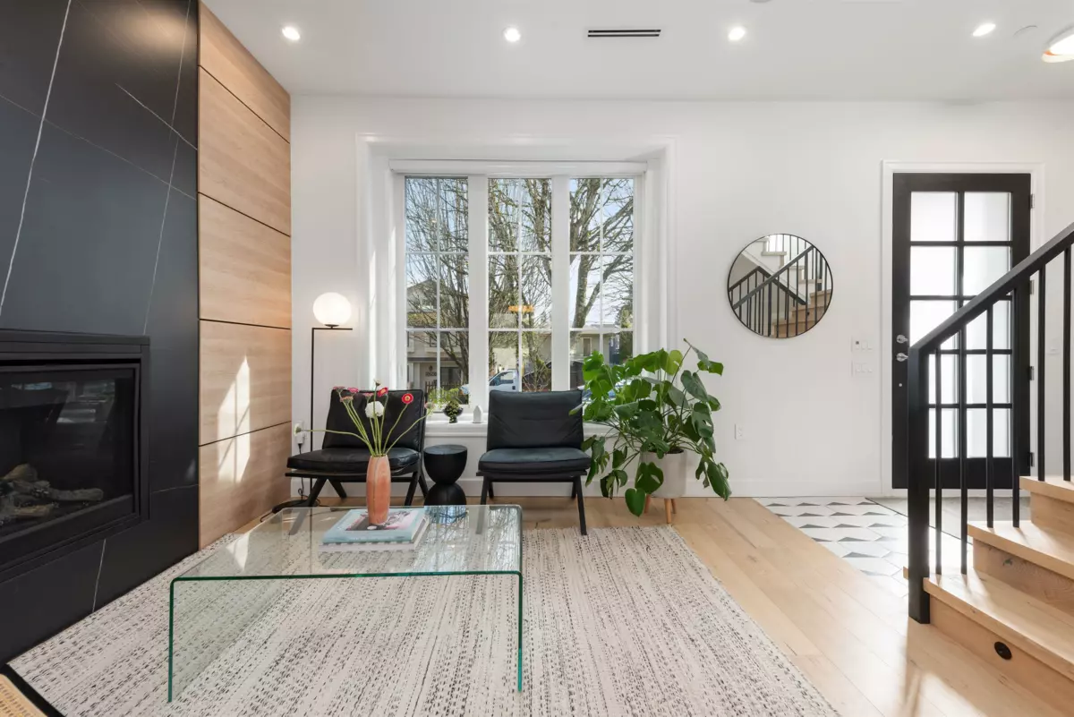 Living Room Photo of 5059 Sherbrooke Street, Vancouver, BC