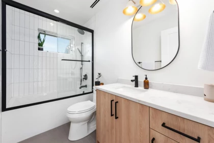 Laundry Room Photo of 5059 Sherbrooke Street, Vancouver, BC