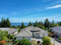 6169 Mika Road, Sechelt, BC