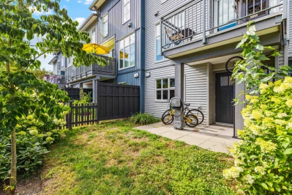 Loft / Bonus Room Photo of 21 24076 112 Avenue, Maple Ridge, BC