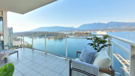 Swimming Pool Photo of 2202 1139 W Cordova Street, Vancouver, BC