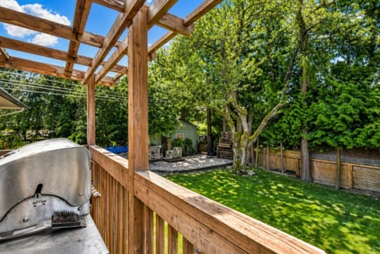 13668 Larner Road, Surrey, BC, Surrey — Single Family Residence for sale