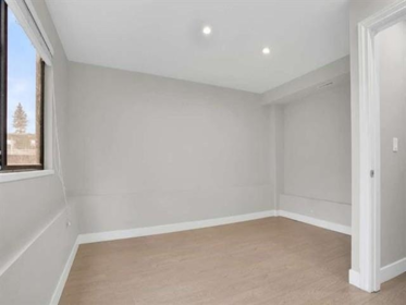 Walk-In Closet Photo of 9974 127b Street, Surrey, BC