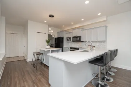 Kitchen Island Photo of 19809 69 Avenue, Langley, BC