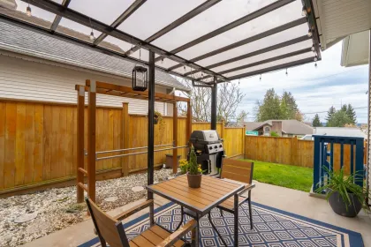 Outdoor Kitchen Photo of 19809 69 Avenue, Langley, BC