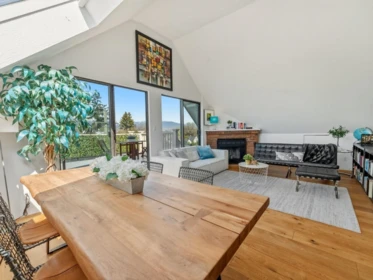 Kitchen Photo of 6 335 W 13th Avenue, Vancouver, BC