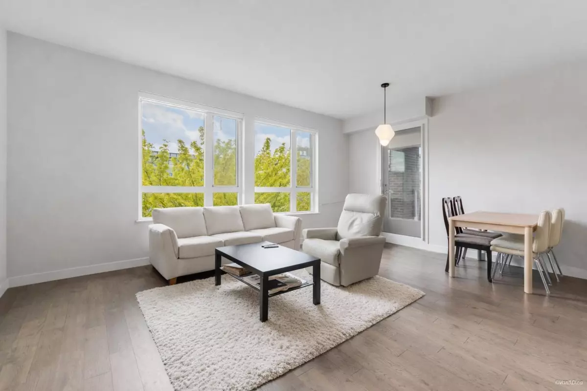 Family Room Photo of 308 4080 Yukon Street, Vancouver, BC