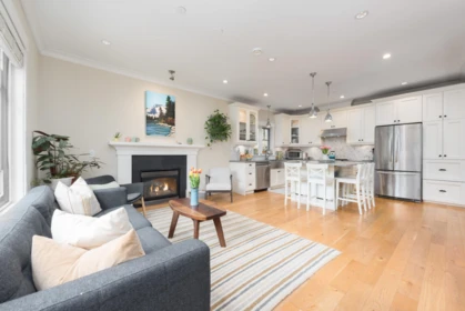 945 E 21st Avenue, Vancouver, BC, Vancouver — Half Duplex for sale