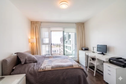 Primary Bedroom Photo of 904 1561 W 57th Avenue, Vancouver, BC