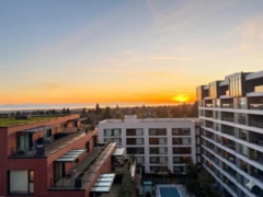 904 1561 W 57th Avenue, Vancouver, BC