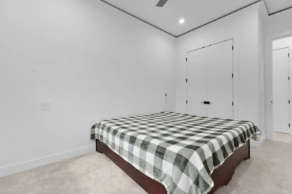 Mudroom Photo of 32711 Egglestone Avenue, Mission, BC