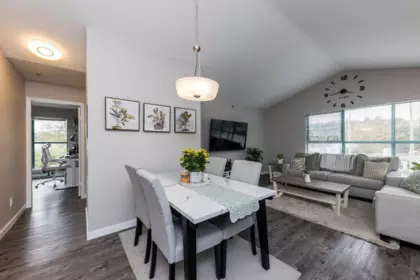 Breakfast Nook Photo of 16 3200 Westwood Street, Port Coquitlam, BC