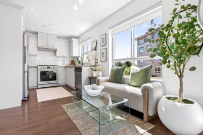 Breakfast Nook Photo of 315 3132 Dayanee Springs Boulevard, Coquitlam, BC